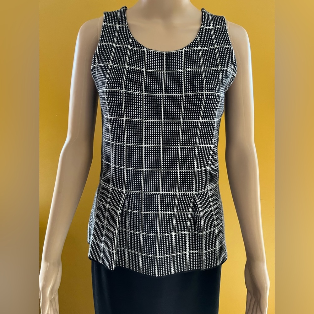 White House Black Market Sweater Tank